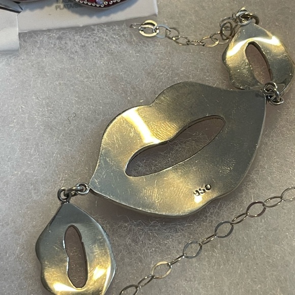 New bracelet set red lips - Picture 2 of 4